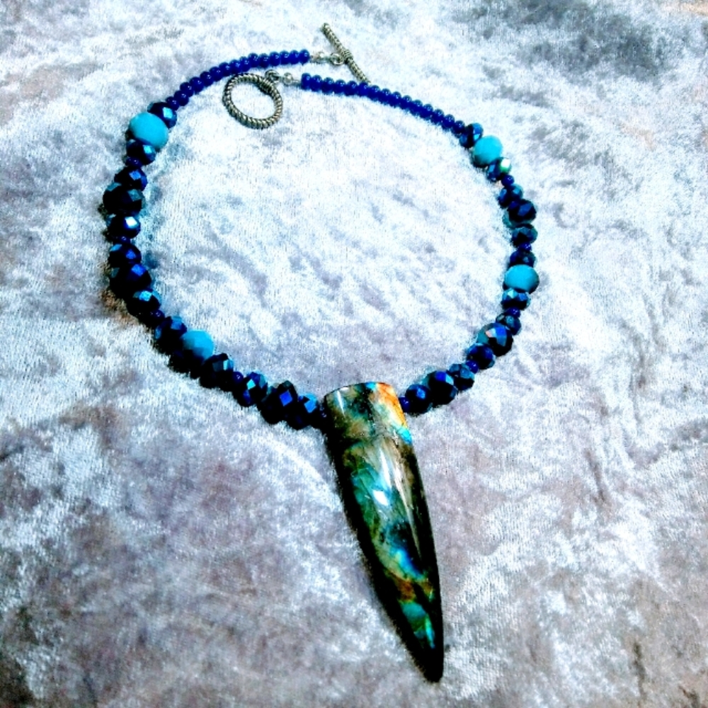 YOUniversal Gypsie - Labradorite/Lapis Necklace